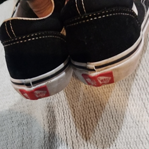Girls Off the Wall Vans size 3 - Picture 3 of 4